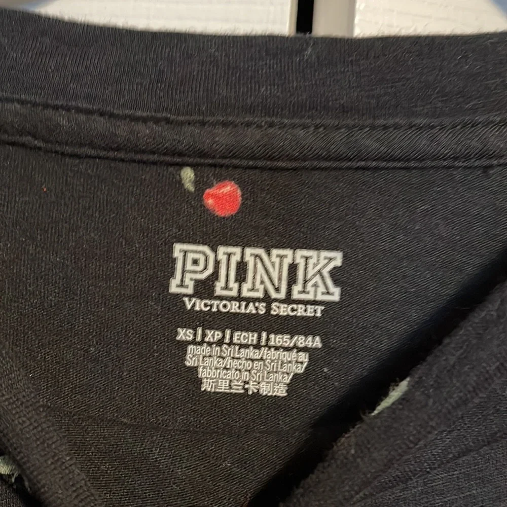 Victoria’s Secret PINK black long sleeve crop top with cherries size XS. NWOT - Picture 3 of 5